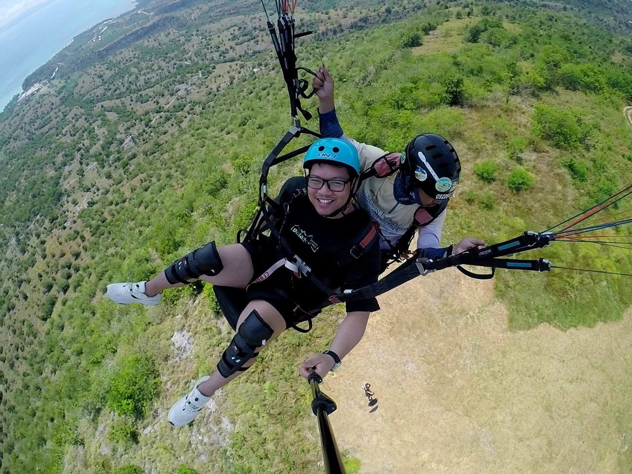 Tandem paragliding flight above the SAFI Ranch area